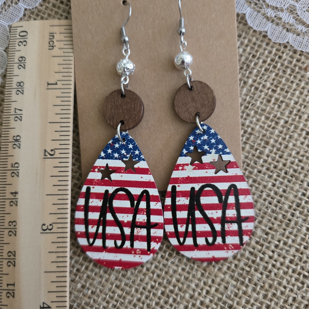 Patriotic USA Flag Earrings